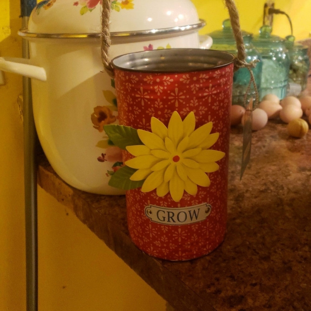 A Pioneer Woman product